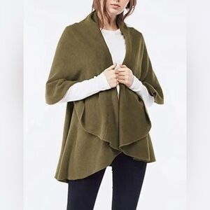 Moth by Anthropologie olive army green sleeveless shawl vest cape cardigan